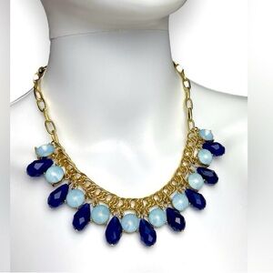 Talbots Two Toned Blue Bib Necklace in excellent condition 18” with 2” extender